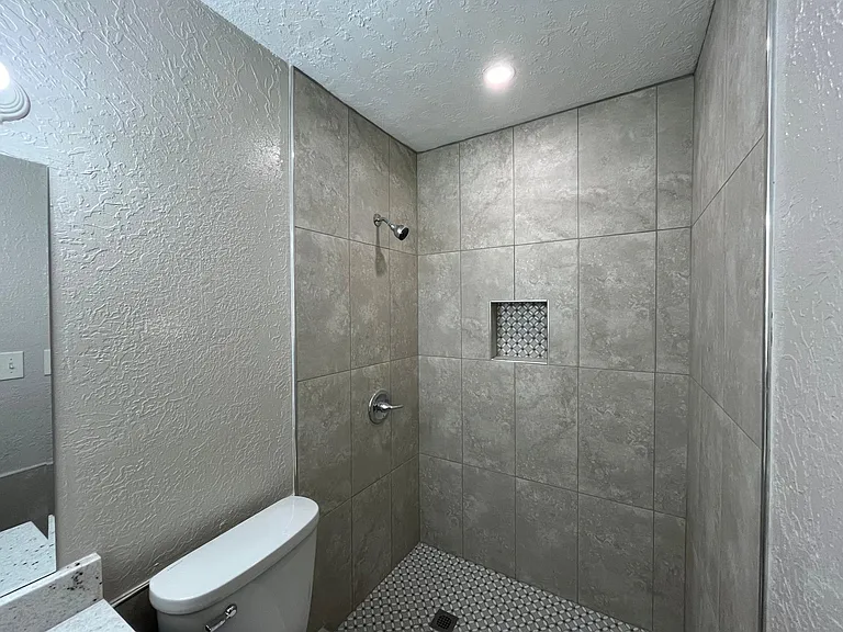 1505 Kingston Rd — Photo 12