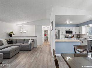 5953 Glenkerry Dr, Anchorage, AK 99504