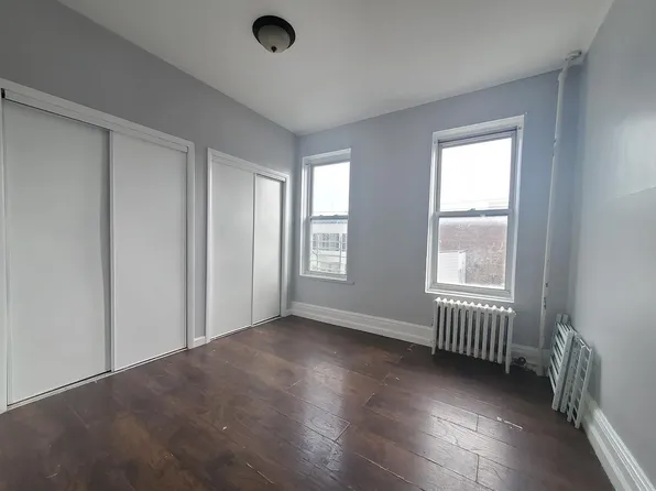 90 Lake Street image 3 of 6