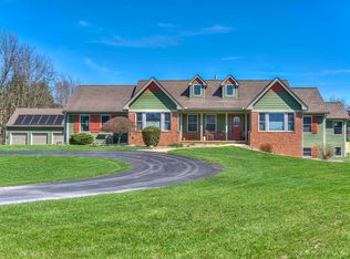 13600 McKinley Rd, Chelsea, MI 48118