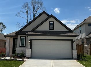 918 Capracotta Dr, Huffman, TX 77336