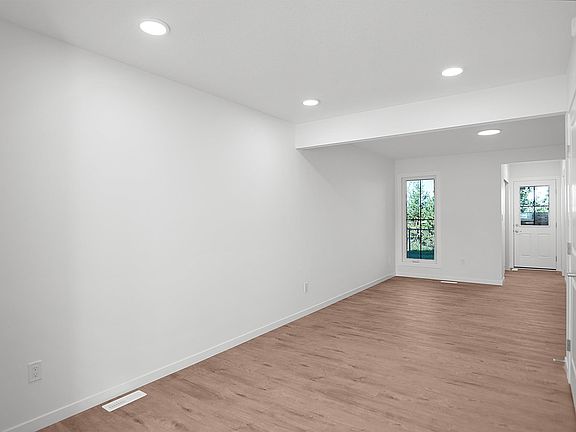 5th image of 3705 141st St SW #21
