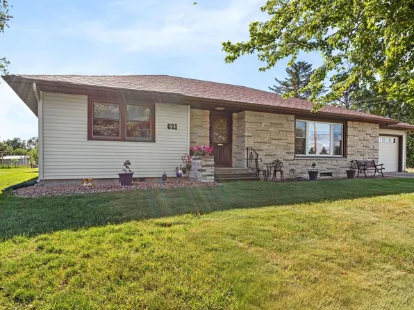 621 Main St N, Lonsdale, MN 55046