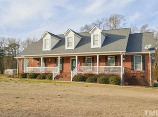 212 Ivey Rd, Four Oaks, NC 27524