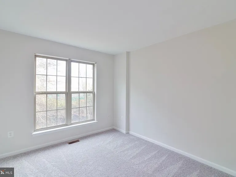 Guest Bedroom-2nd Level
