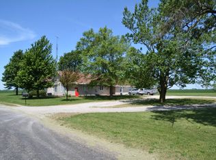 11937E E County Road 1800n, Arcola, IL 61910