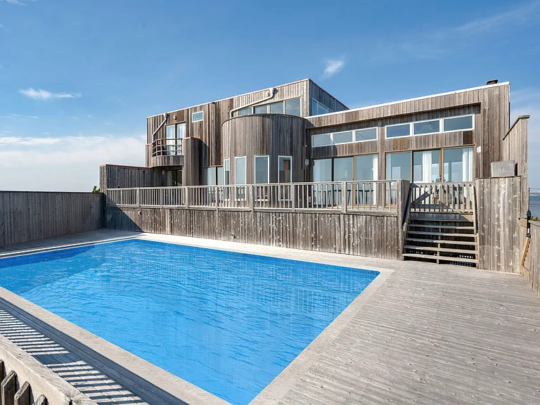 40 Dune Rd — Photo 16