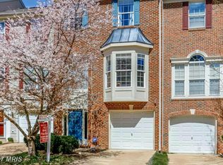 8377 Jovin Cir, Springfield, VA 22153
