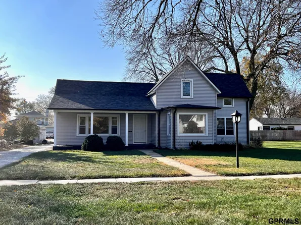 1025 I St, Geneva, NE 68361