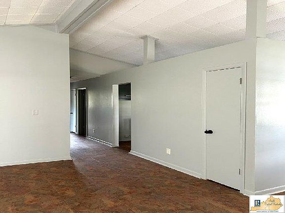 5th image of 502 Bunche Ave