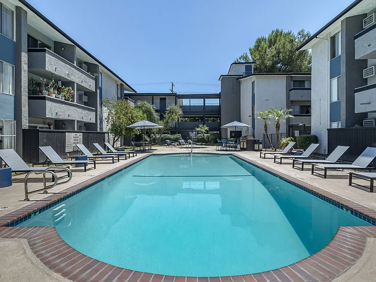 Northview-Southview Apartment Homes — Photo 1