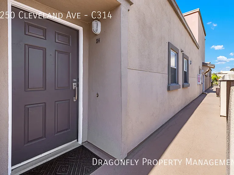 1250 Cleveland Ave #C314 — Photo 2