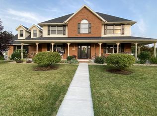 3118 Campbell Dr, Springfield, OH 45503