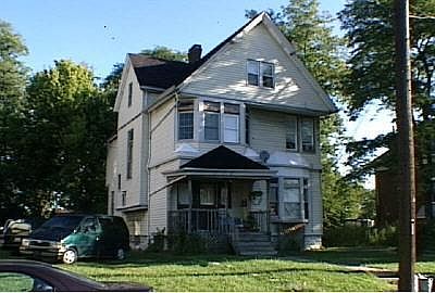 1st image of 634 Lincoln Ave