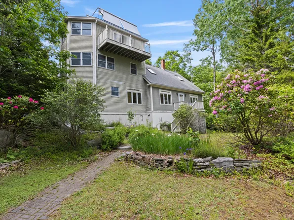 238 Brackett Avenue, Portland, ME 04108