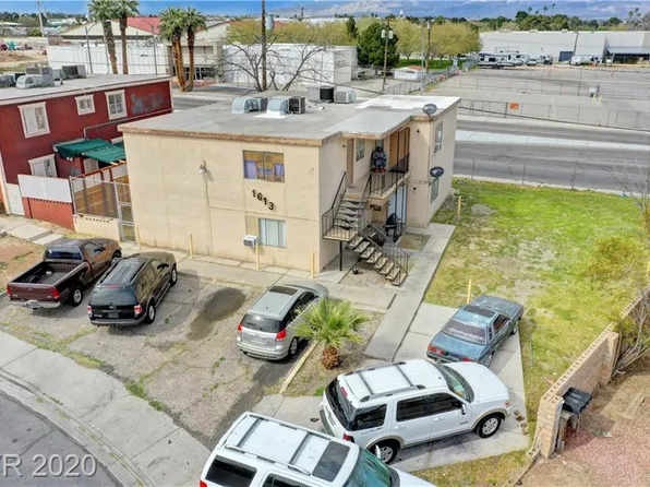 1613 Constantine Way, Las Vegas, NV 89101