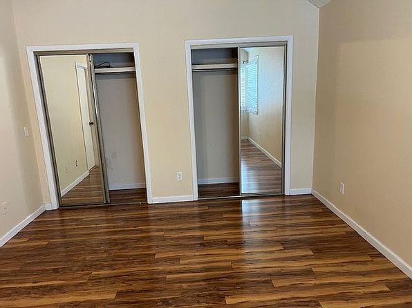 46 Woodwind Ct