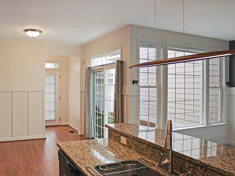 1023 Farrow Dr — Photo 8