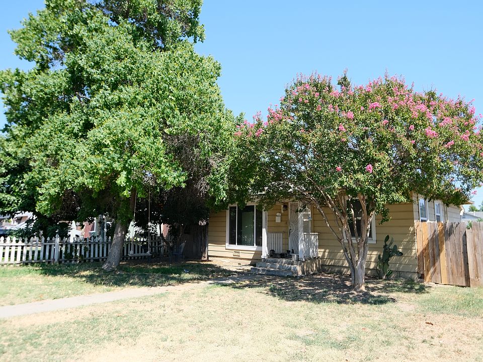 1st image of 1520 15th St