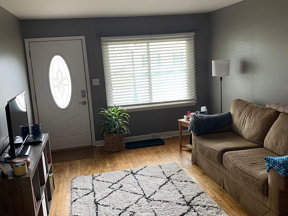 Real hardwood flooring throughout apartment