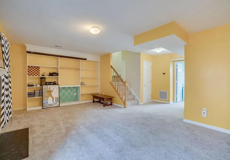 206 Dundee Pl — Photo 16