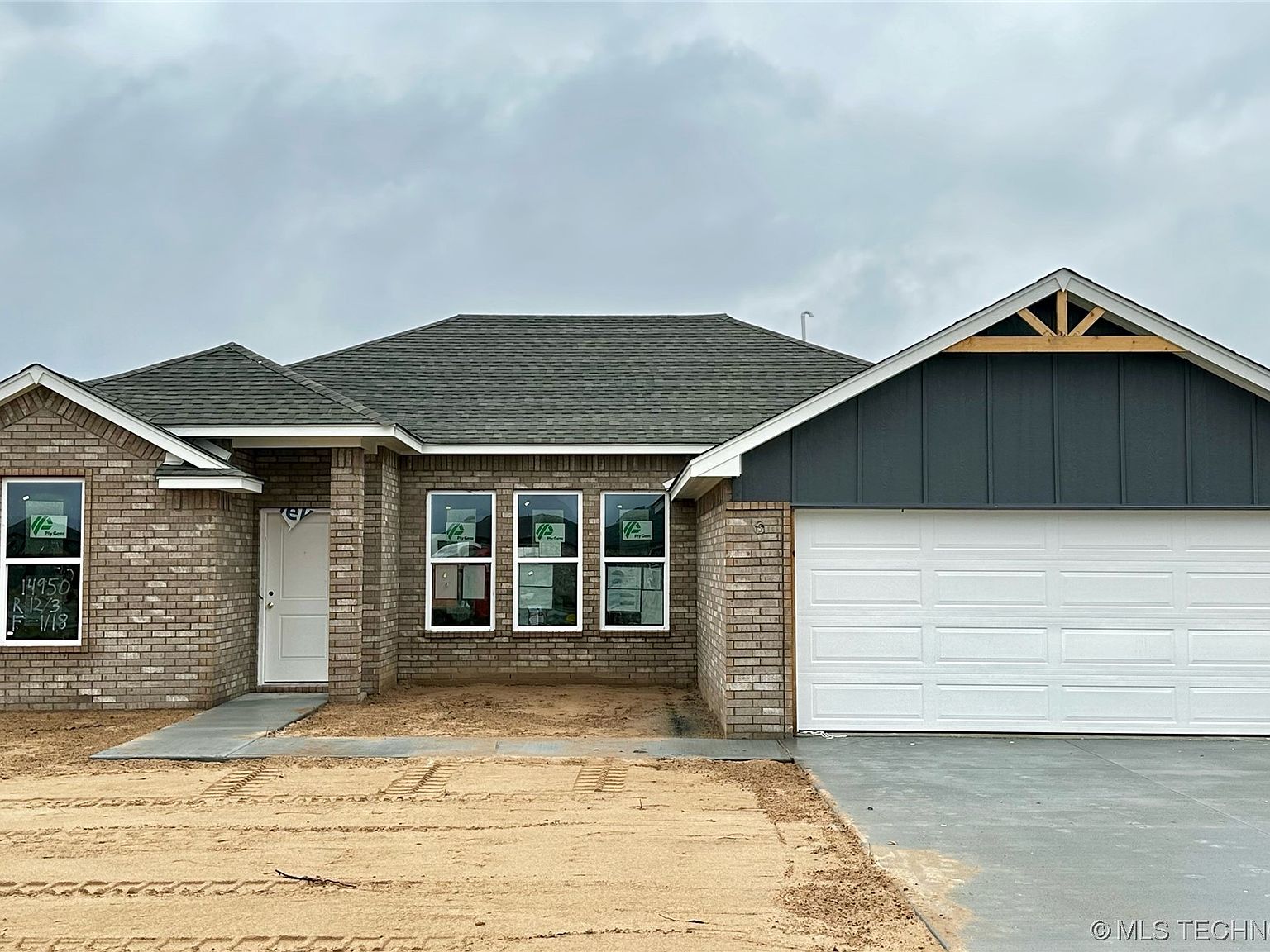 14950 S Oak St E, Glenpool, OK 74033 MLS 2343929 Zillow