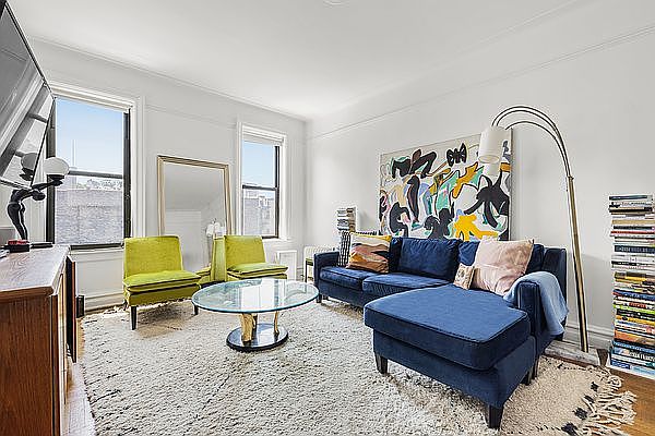 1st image of 277 Washington Ave APT 6G