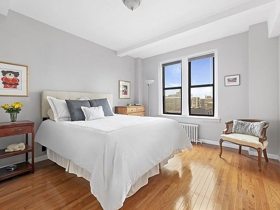 5th image of 123 West Dr #93-9E