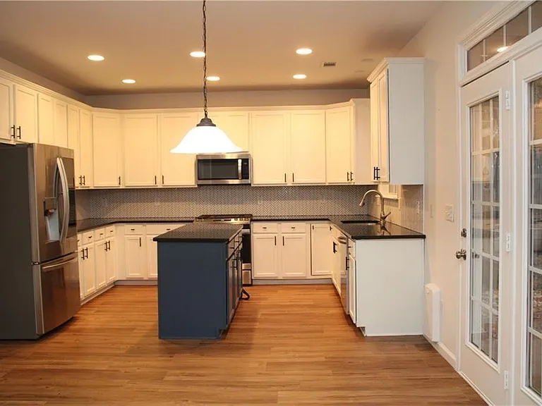 1322 Loowit Falls Way — Photo 9