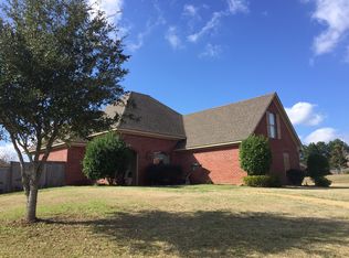 117 Providence Dr, Madison, MS 39110