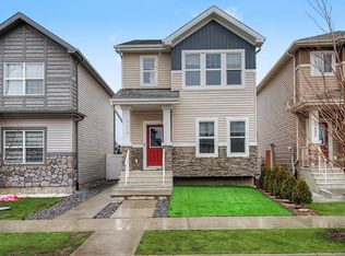 17928 62nd St NW, Edmonton, AB T5Y 3Z4