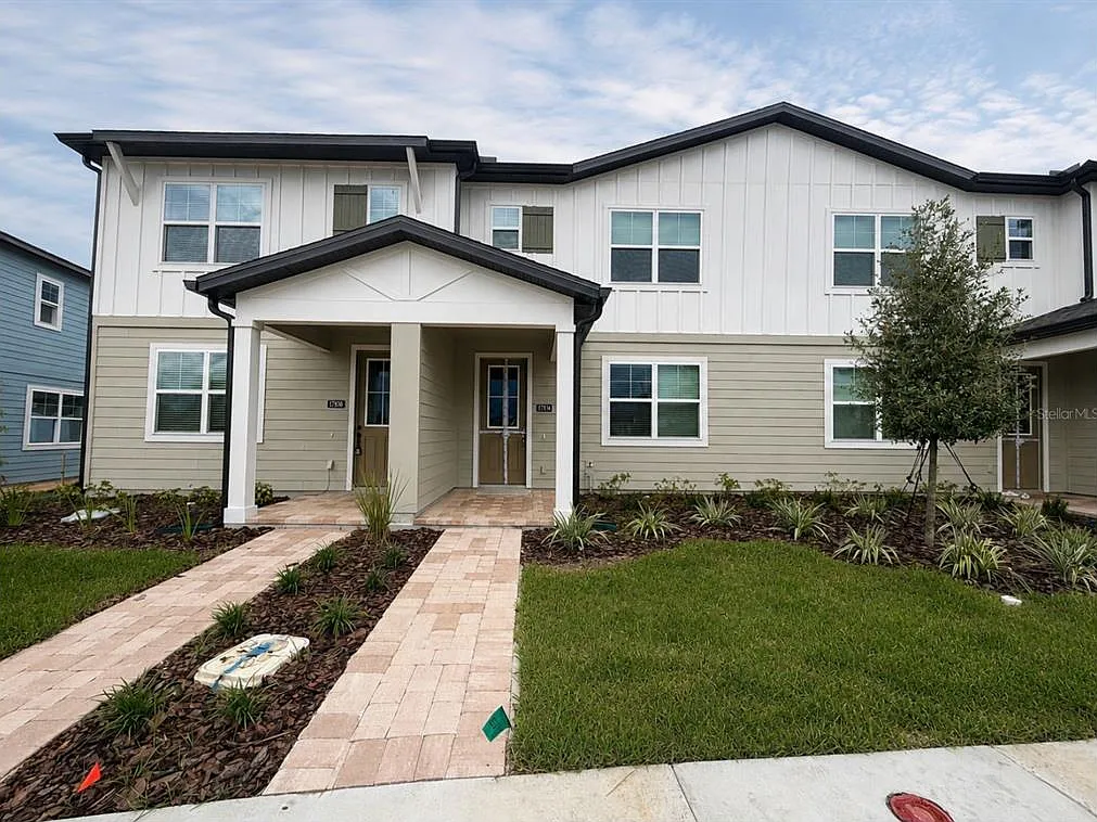 3 bed, 7.0 bath, 1544 sqft, $2,650 — Photo 1