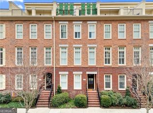 1004 River Vista Dr, Sandy Springs, GA 30339