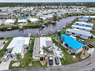 112 Lazy River Rd #316, North Pt, FL 34287