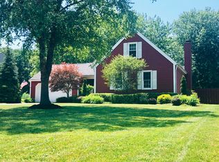 821 Lanark Ln, Painesville, OH 44077