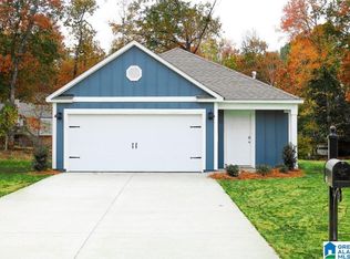 6585 Creek Cir, Bessemer, AL 35022