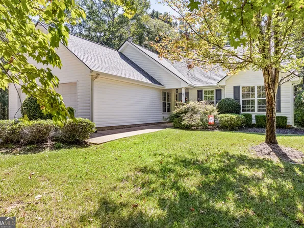 571 Earl North Rd, Newnan, GA 30263