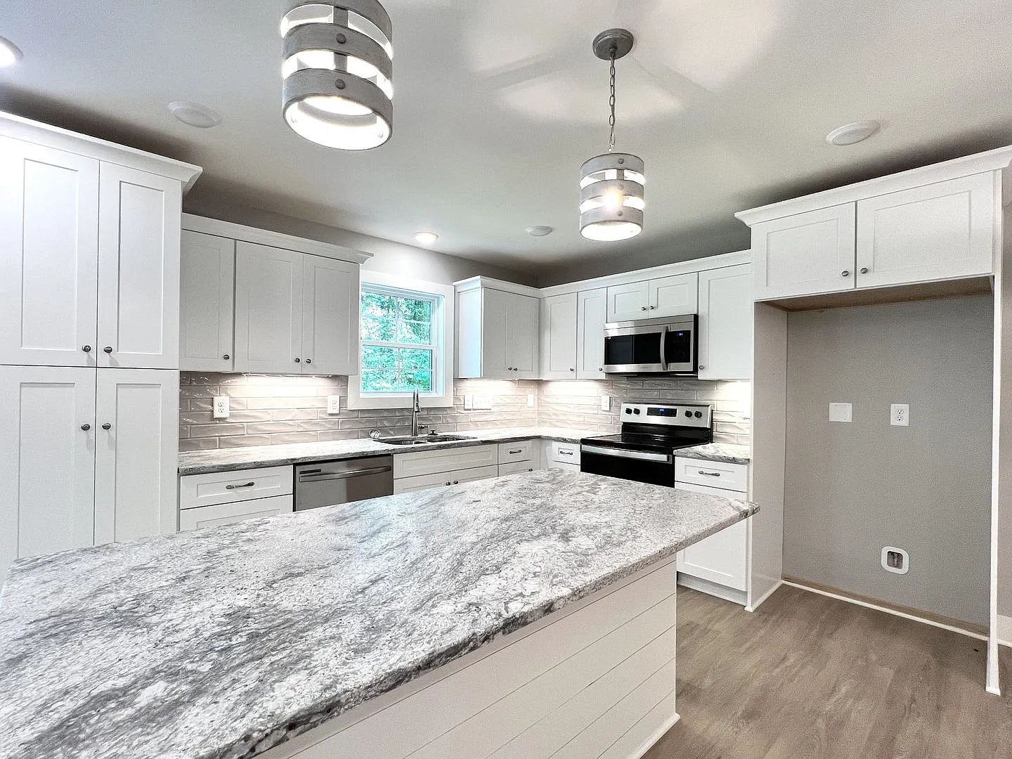 For Lease - 3 Bed, 2.5 Bath, 1515 sqft Townhome, Lebanon, TN — Photo 4
