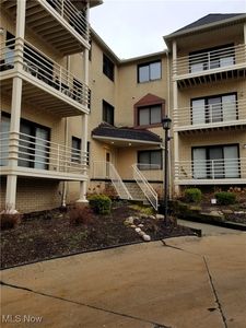 19510 Lorain Rd APT 201, Fairview Park, OH, 44126