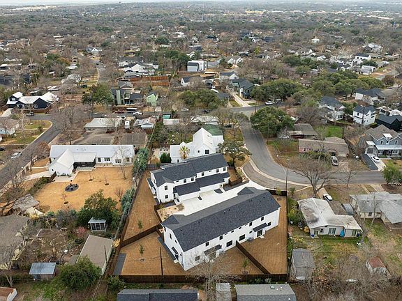 2nd image of 1500 Sylvan Glade Rd Unit 2B