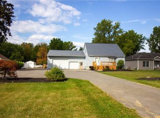 1290 Como Park Blvd, Depew, NY 14043