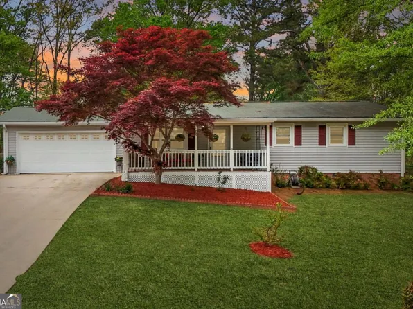 401 Pine Valley Rd, Powder Springs, GA 30127