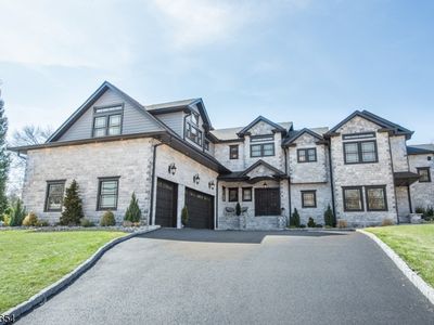 231 Mountain Ave, North Caldwell, NJ, 07006