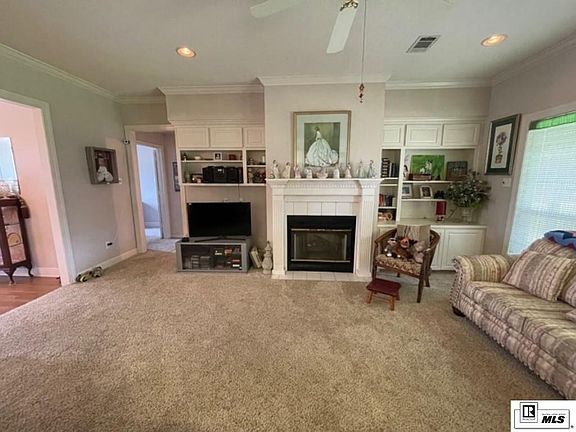 3rd image of 123 Stephanie Dr