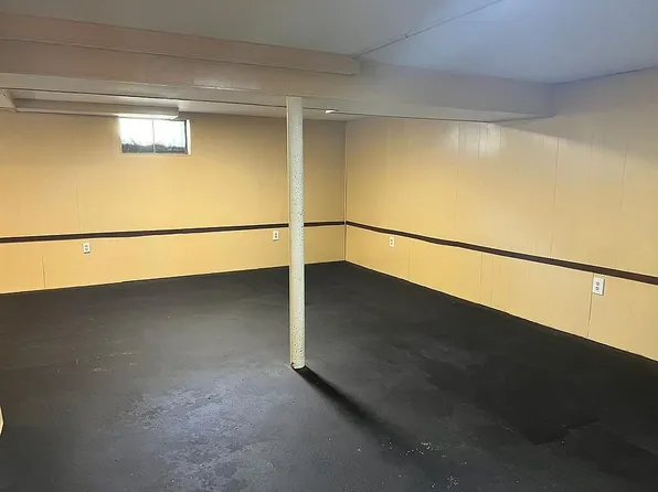 23 Apollo Ave, Avenel, NJ 07001