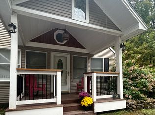 26 Frohock Brook Rd, Alton Bay, NH 03810