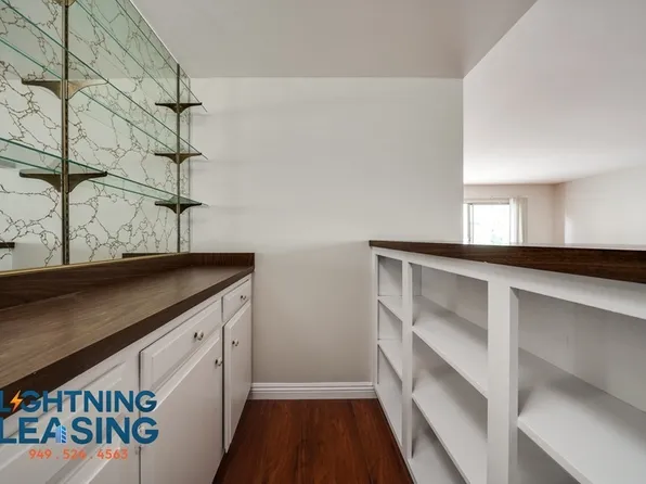 815 S Shenandoah St APT 301, Los Angeles, CA 90035