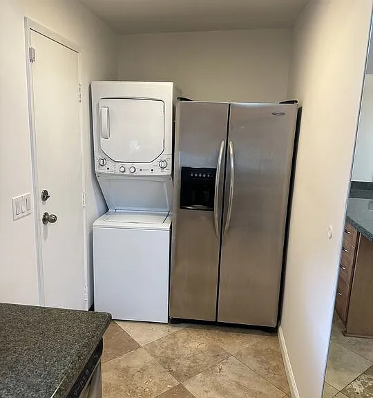 2454 Penmar Ave — Photo 40