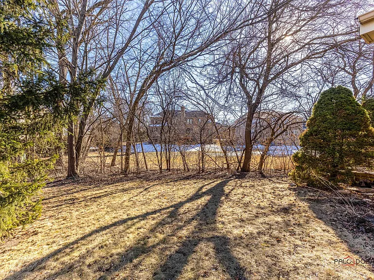 2450 Chas Dr — Photo 30