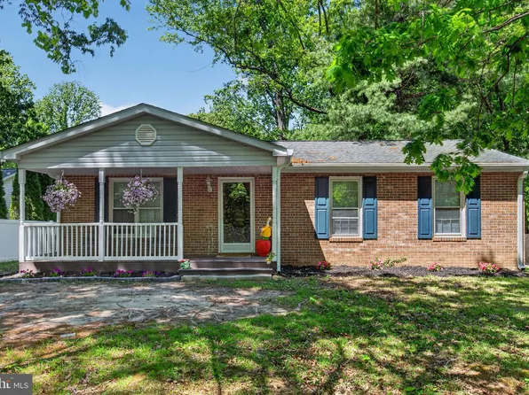 11789 Little Cove Point Rd, Lusby, MD 20657